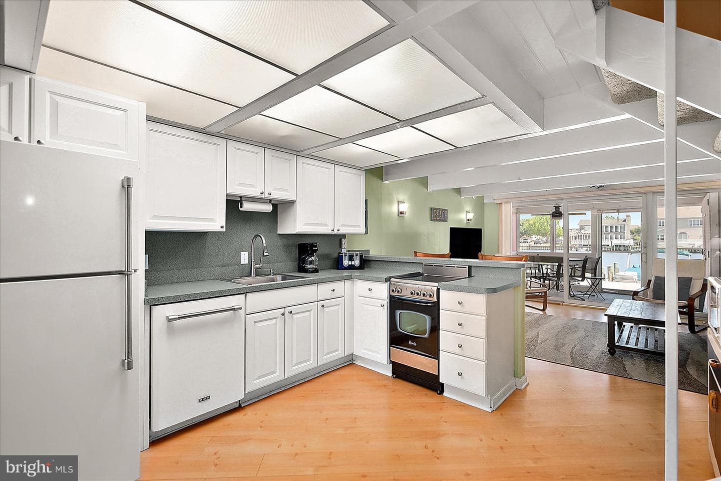 401 Bayshore Drive #6 photo 18