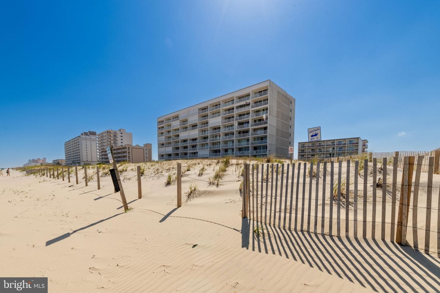 3001 Atlantic Avenue #608 photo 24