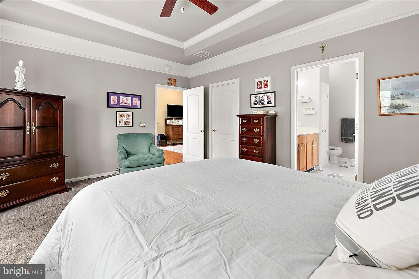 95 Chatham Court photo 32