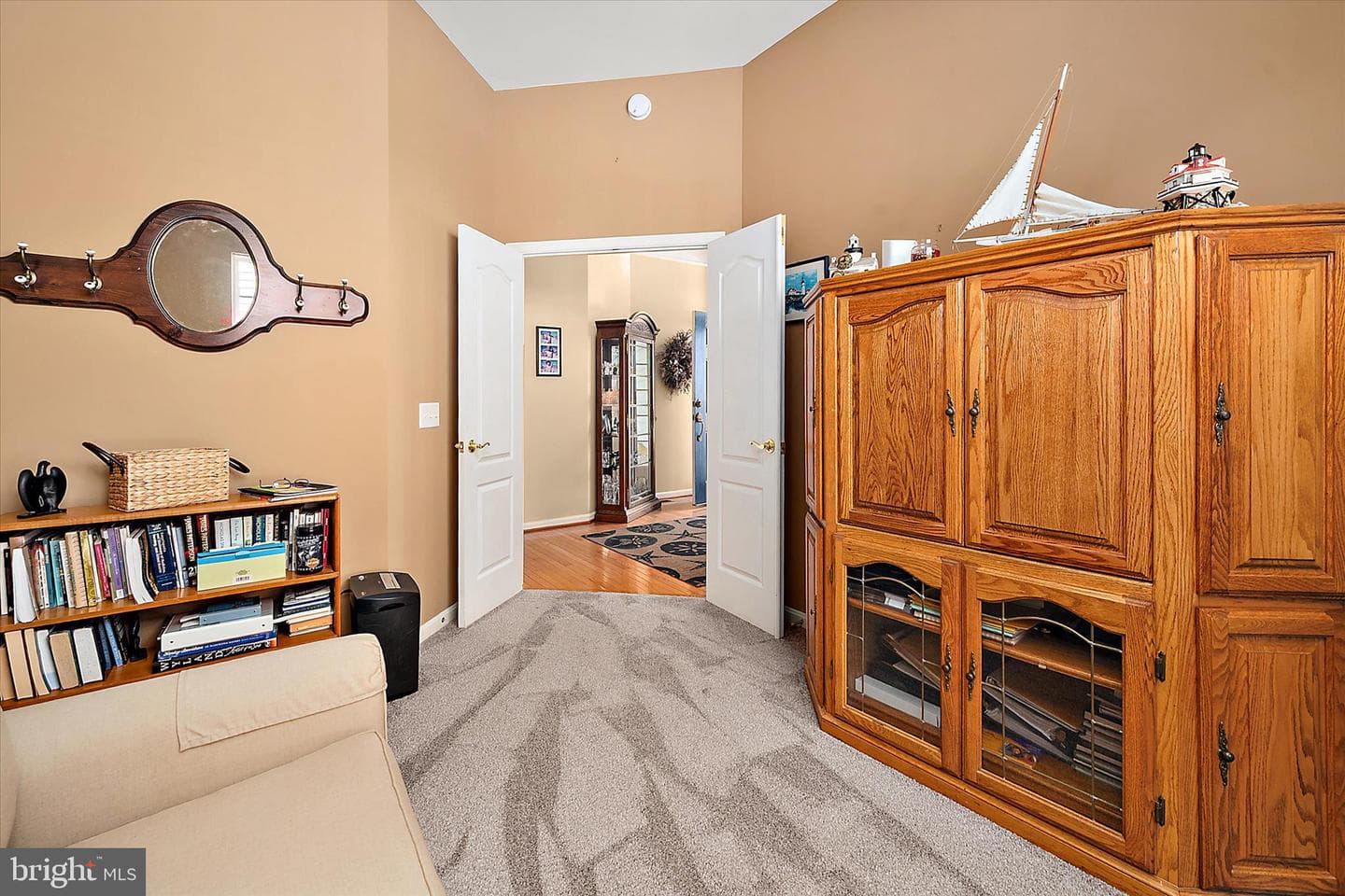 95 Chatham Court photo 43