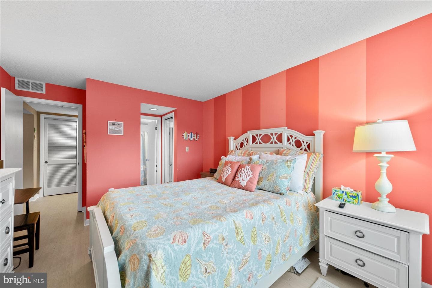 202 N Heron Drive #2026b photo 17