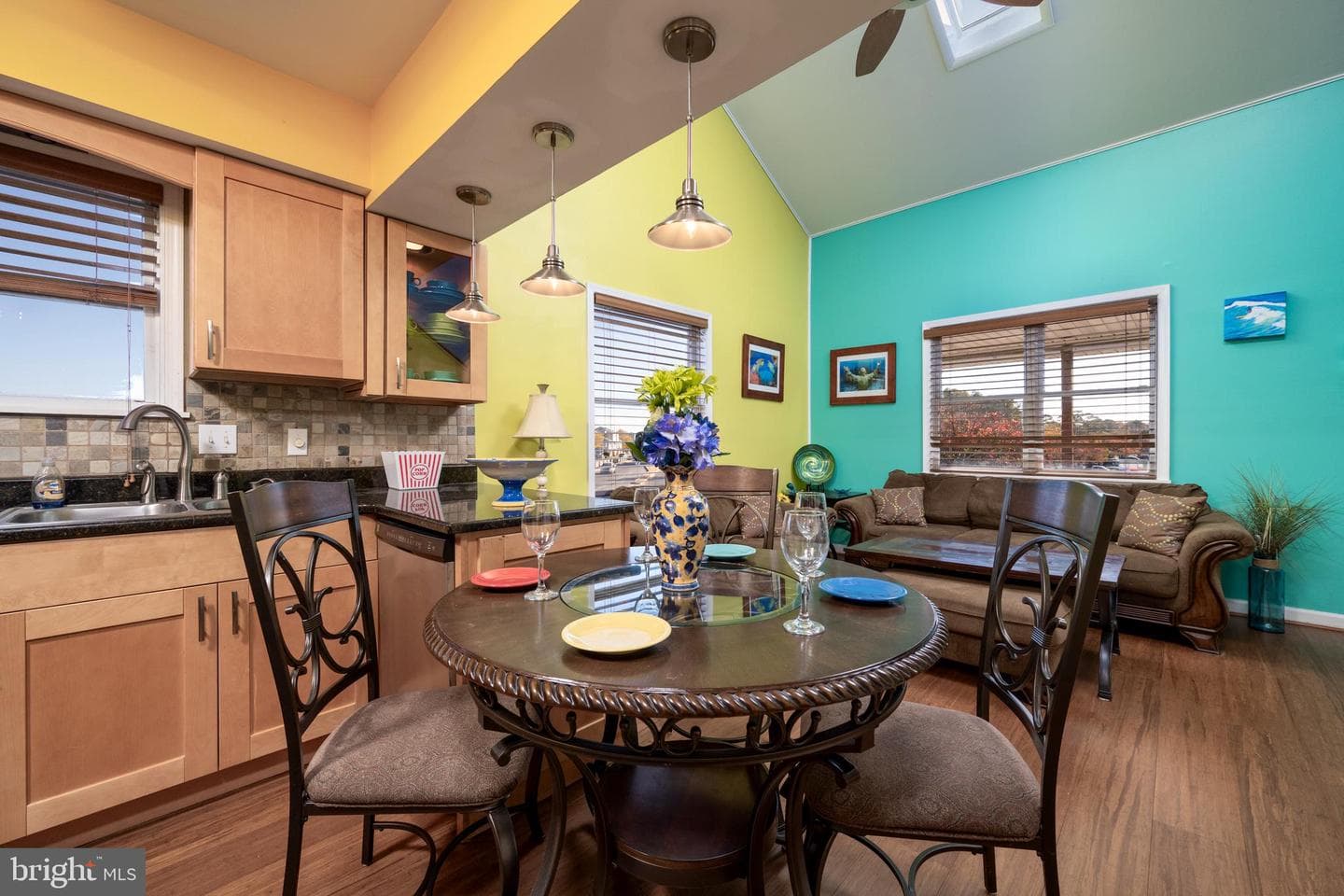 14211 Dukes Avenue #203 photo 12