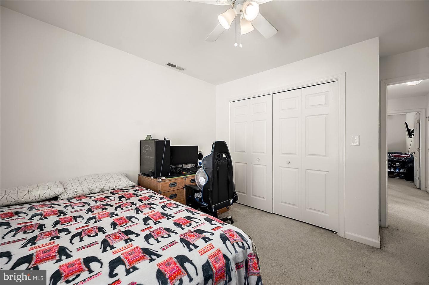 369 Ocean Pkwy photo 36