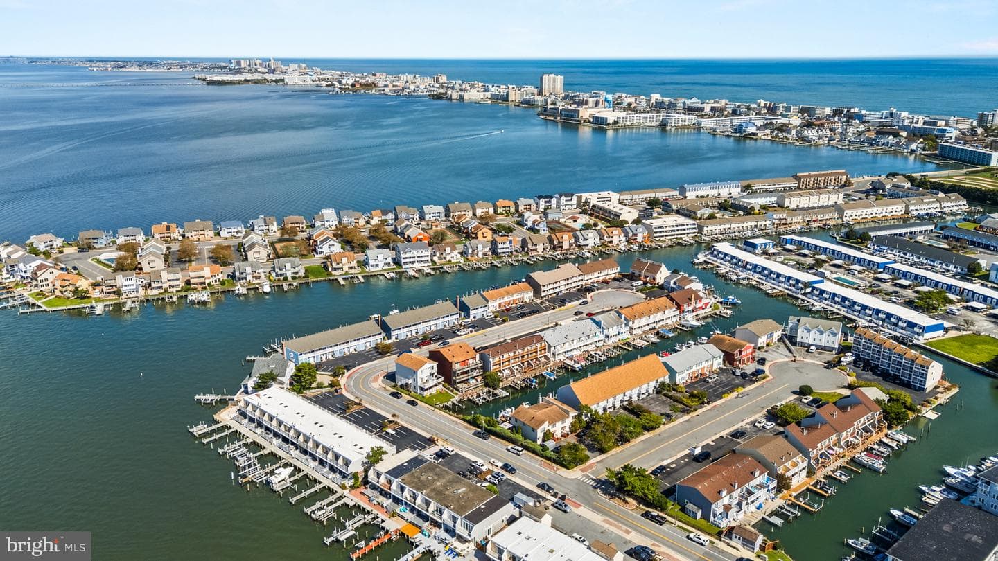 617 Bayshore Court #unit B photo 66