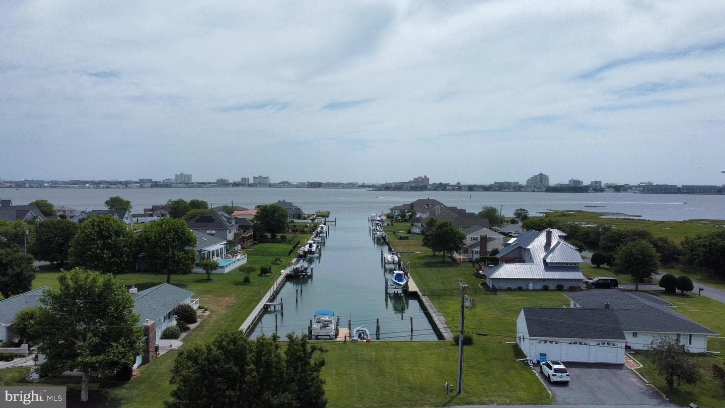 12944 Shoal Dr photo 5