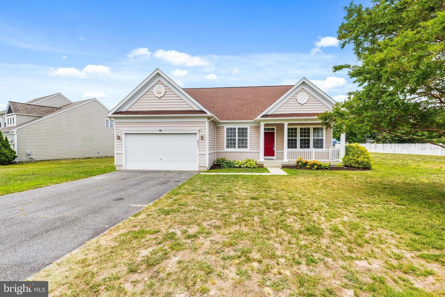 431 Dueling Way, Berlin
