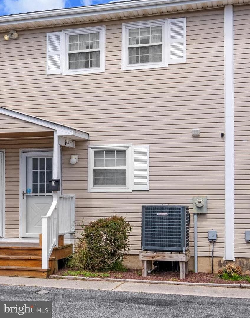 2807 Plover Drive #4 photo 3