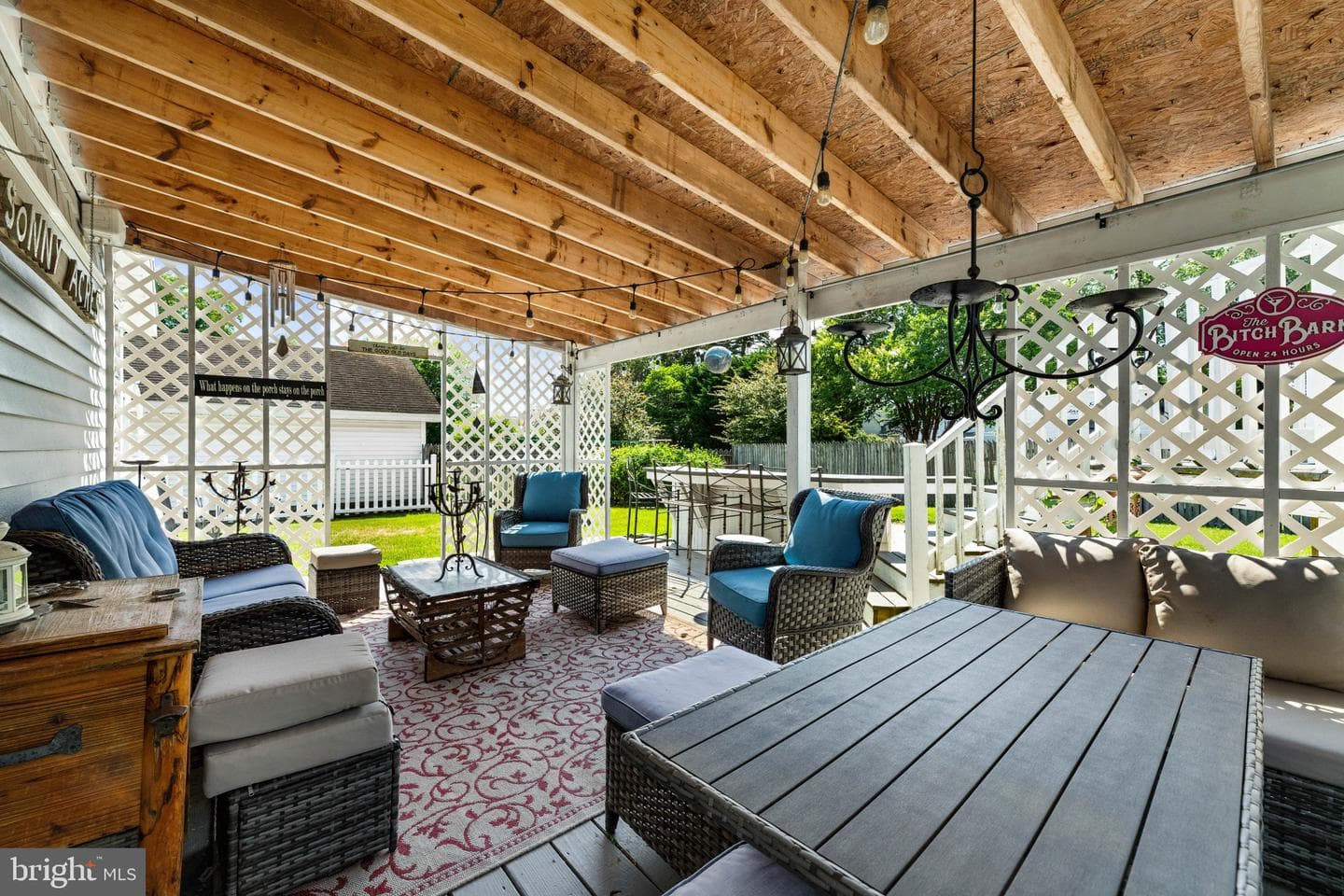 207 Williams Street photo 36