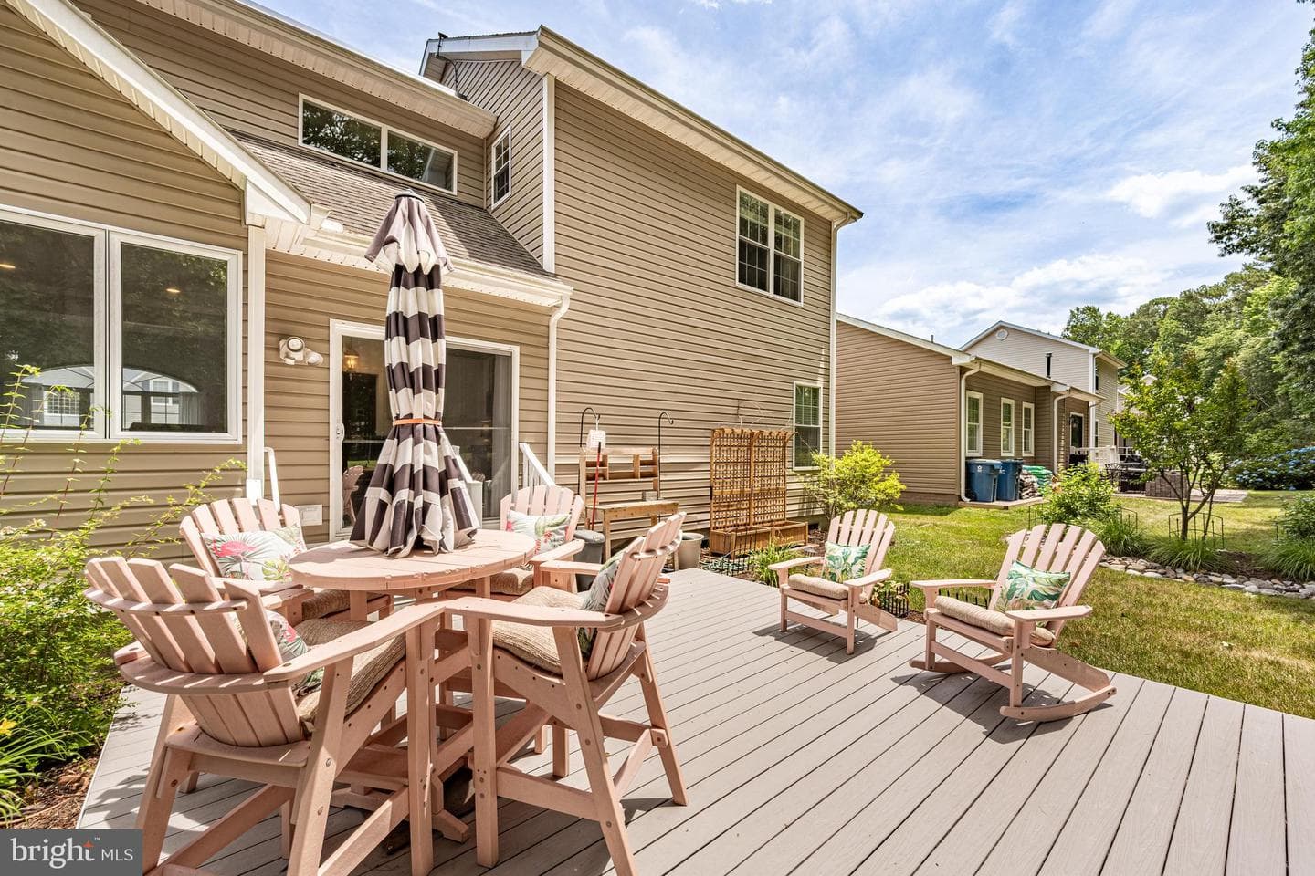 58 Hingham Lane photo 39
