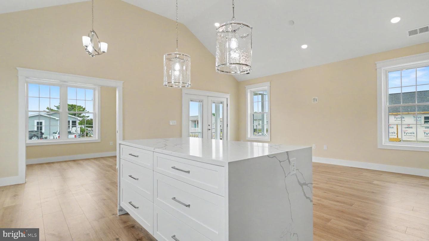 13214 Ocean Drive photo 14
