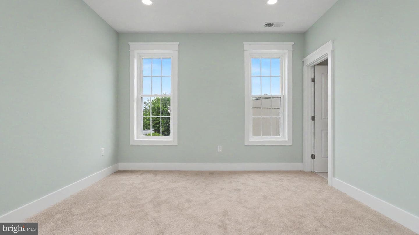 13214 Ocean Drive photo 24