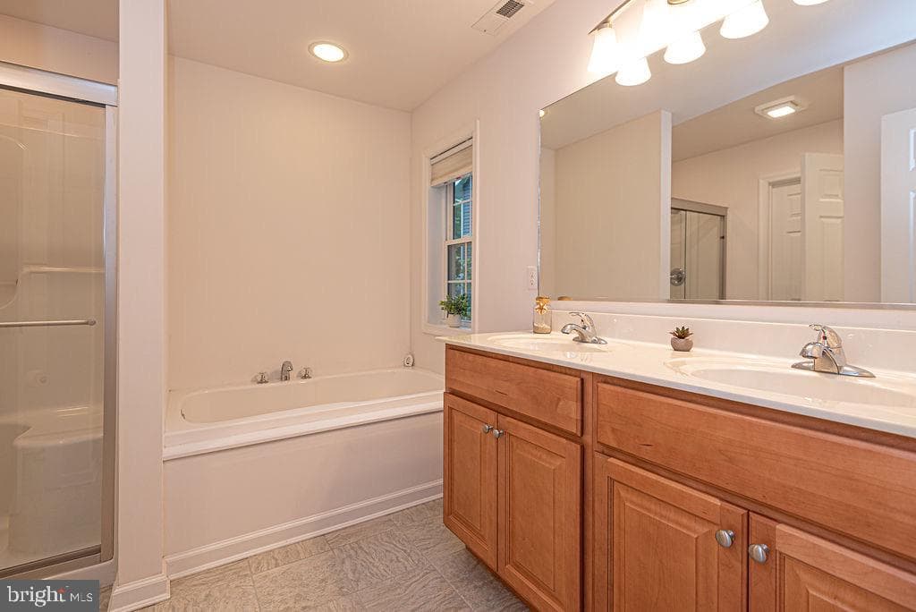 42 Harpoon Road photo 43