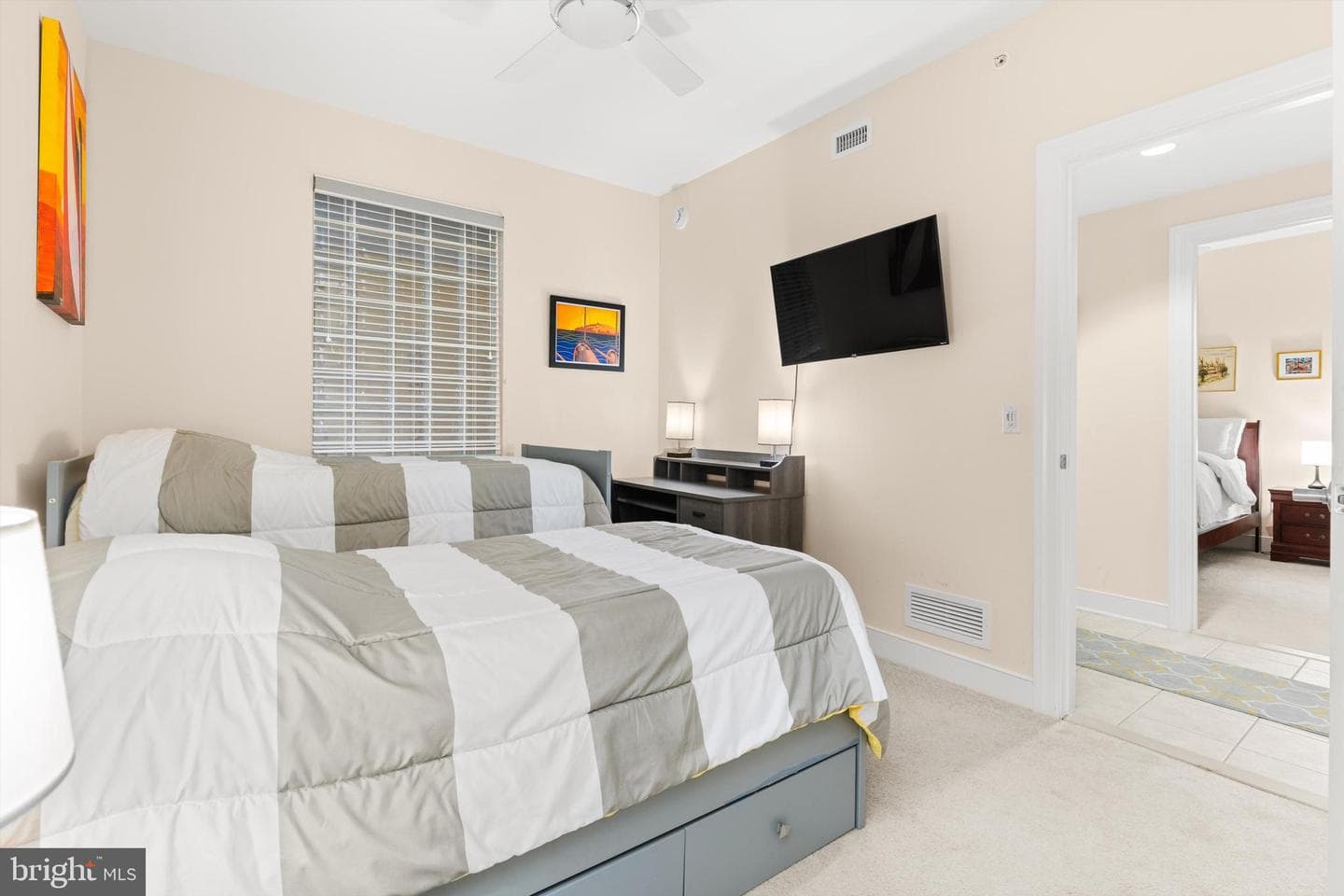 2 48th Street #1405 Gateway Grand photo 28