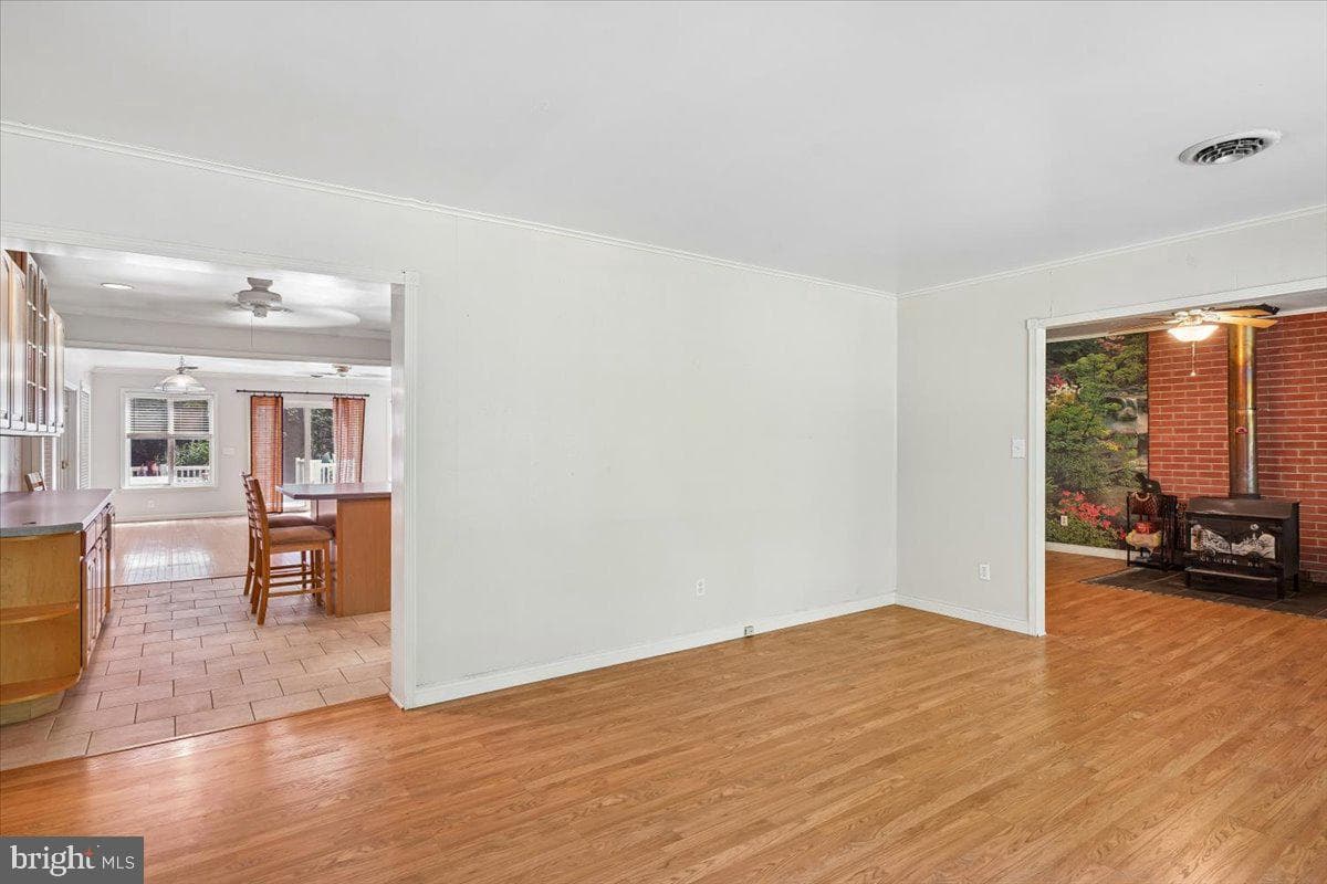 10541 Shady Dr photo 7