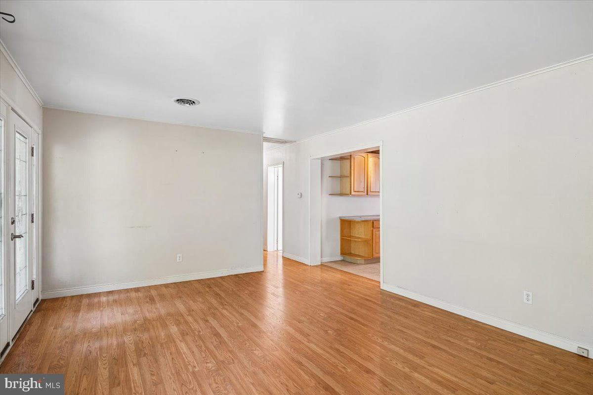 10541 Shady Dr photo 8