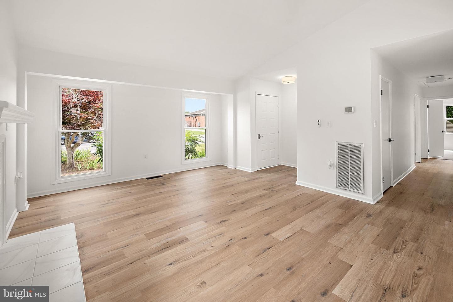 302 Franklin Avenue photo 10