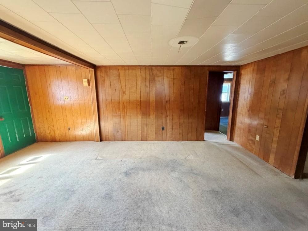 10531 Harrison Road, Berlin