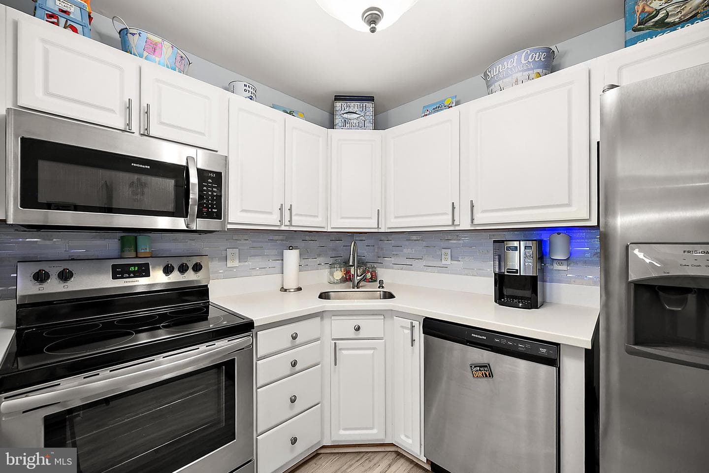 11421 Manklin Creek Road #1 photo 16