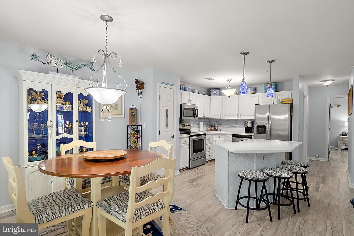 11421 Manklin Creek Road #1 photo 4