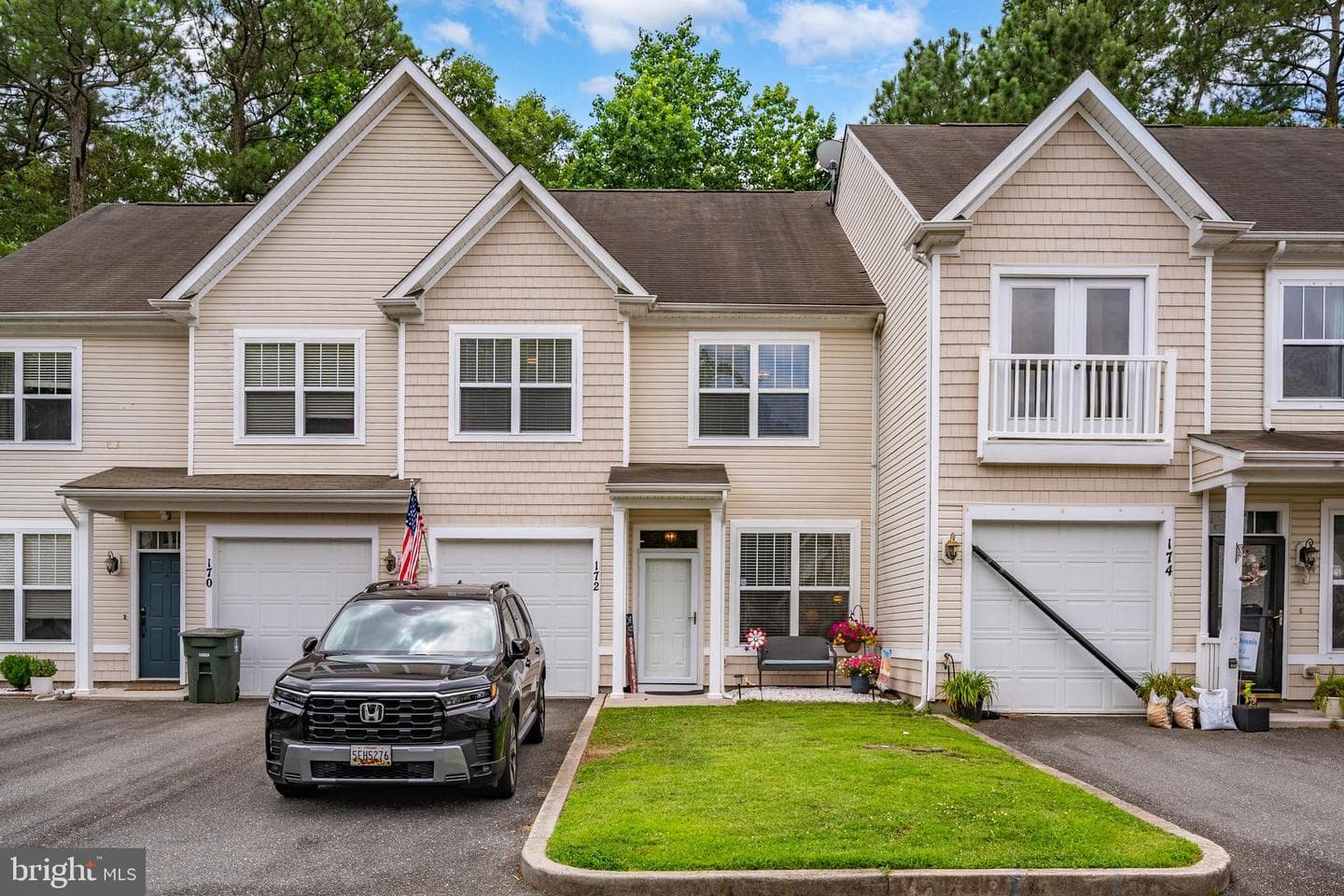 172 Intrepid Lane #1402, Berlin