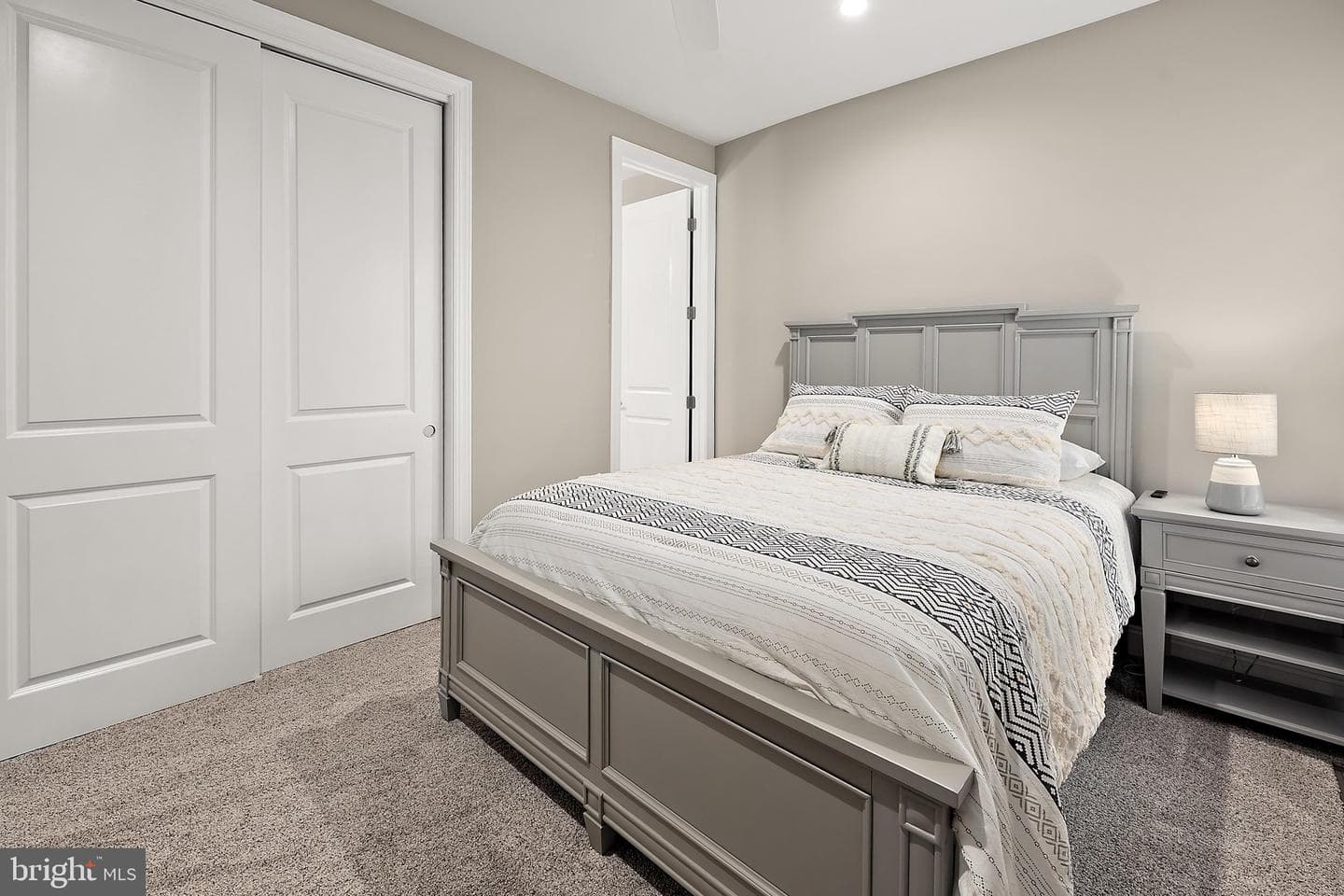 12920 Carmel Avenue #12 photo 76
