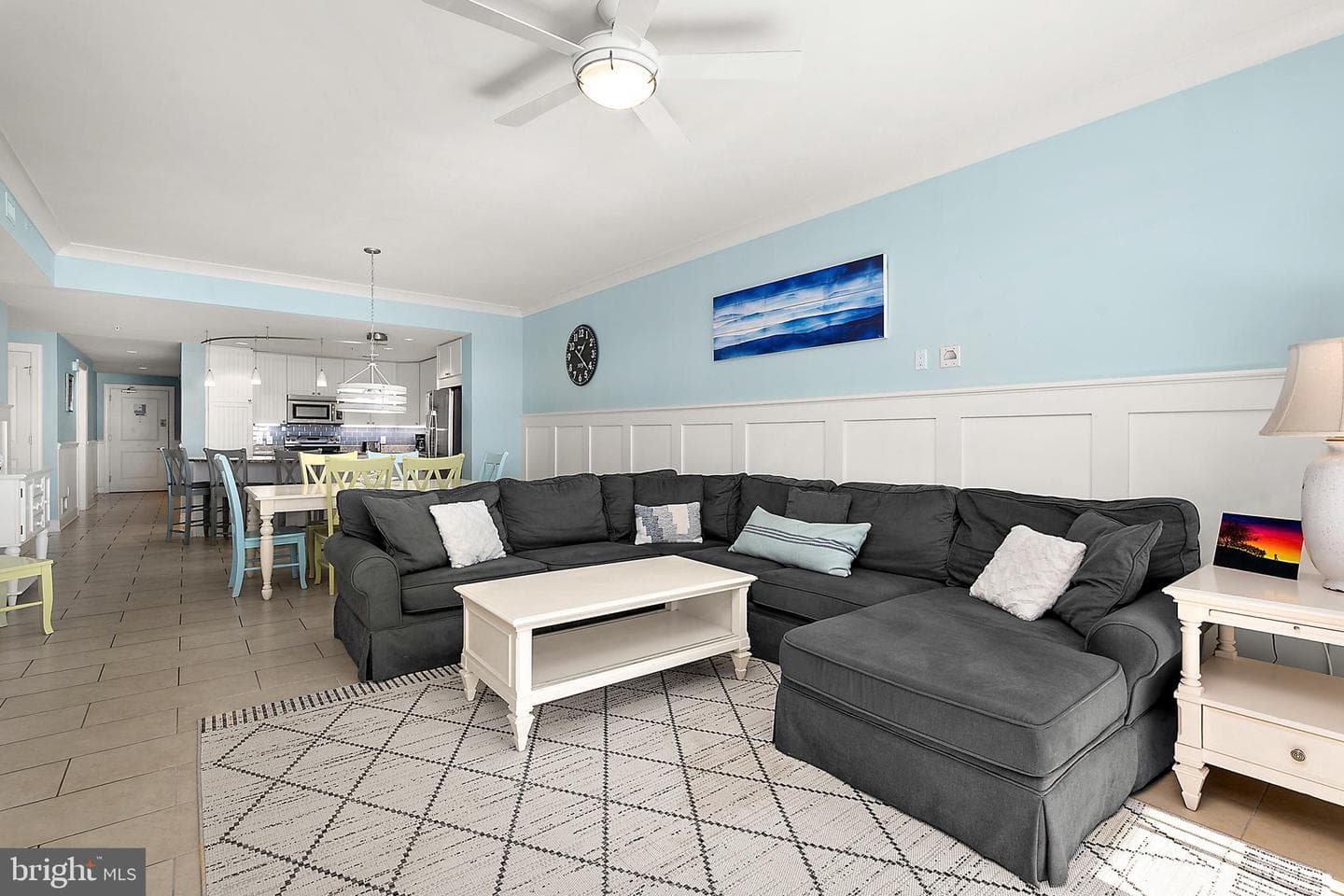 2 48th Street #1402 photo 18