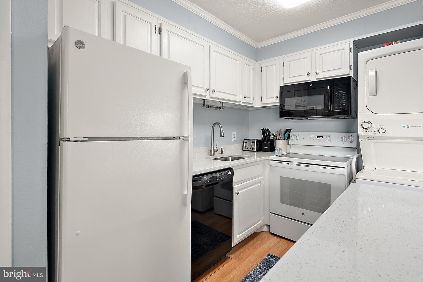 10 140th Street #301 photo 12