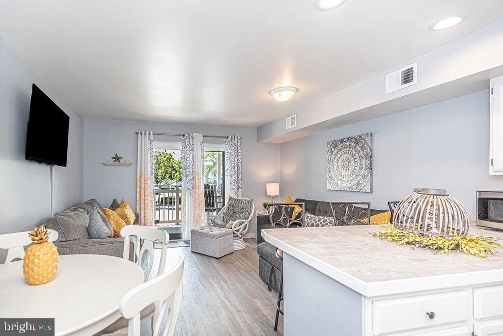 12300 Jamaica Avenue #105, Ocean City