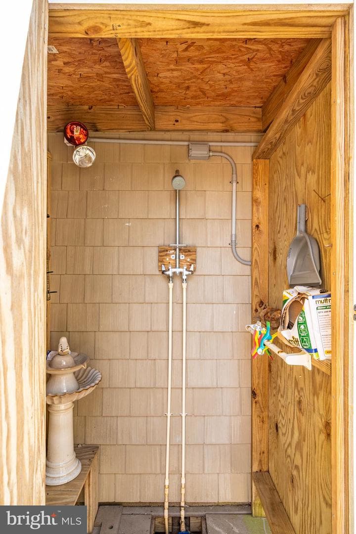 104 Bering Road photo 66