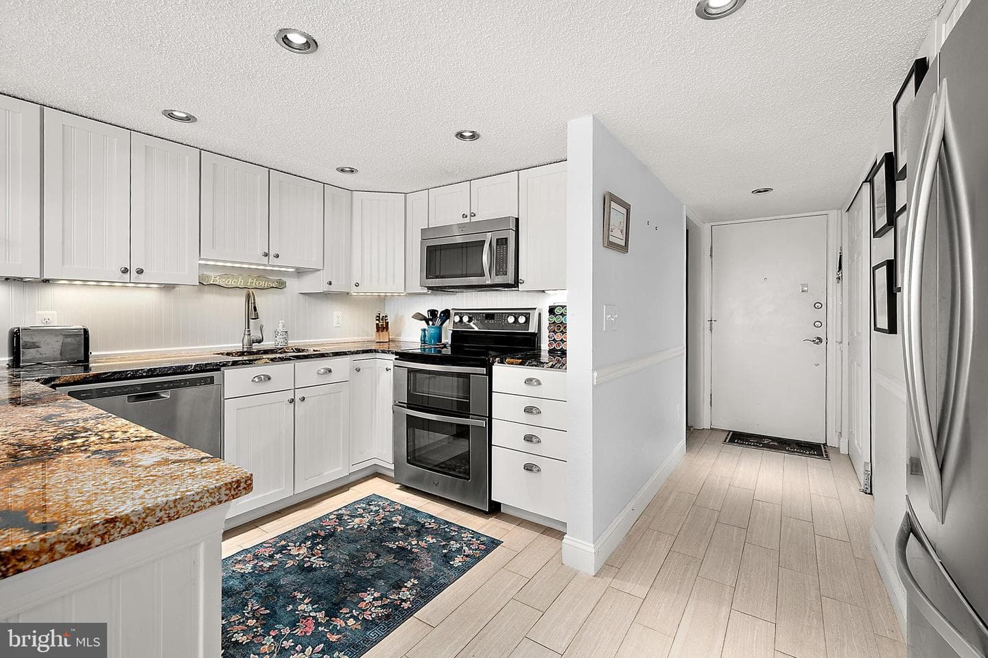 5201 Atlantic Avenue #501 photo 17