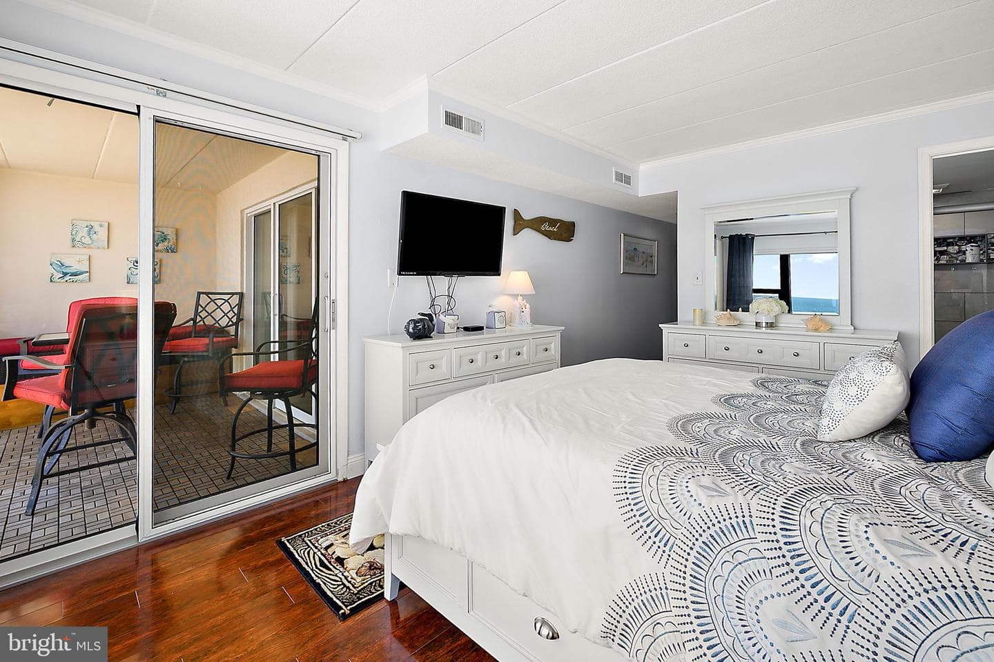 5201 Atlantic Avenue #501 photo 29