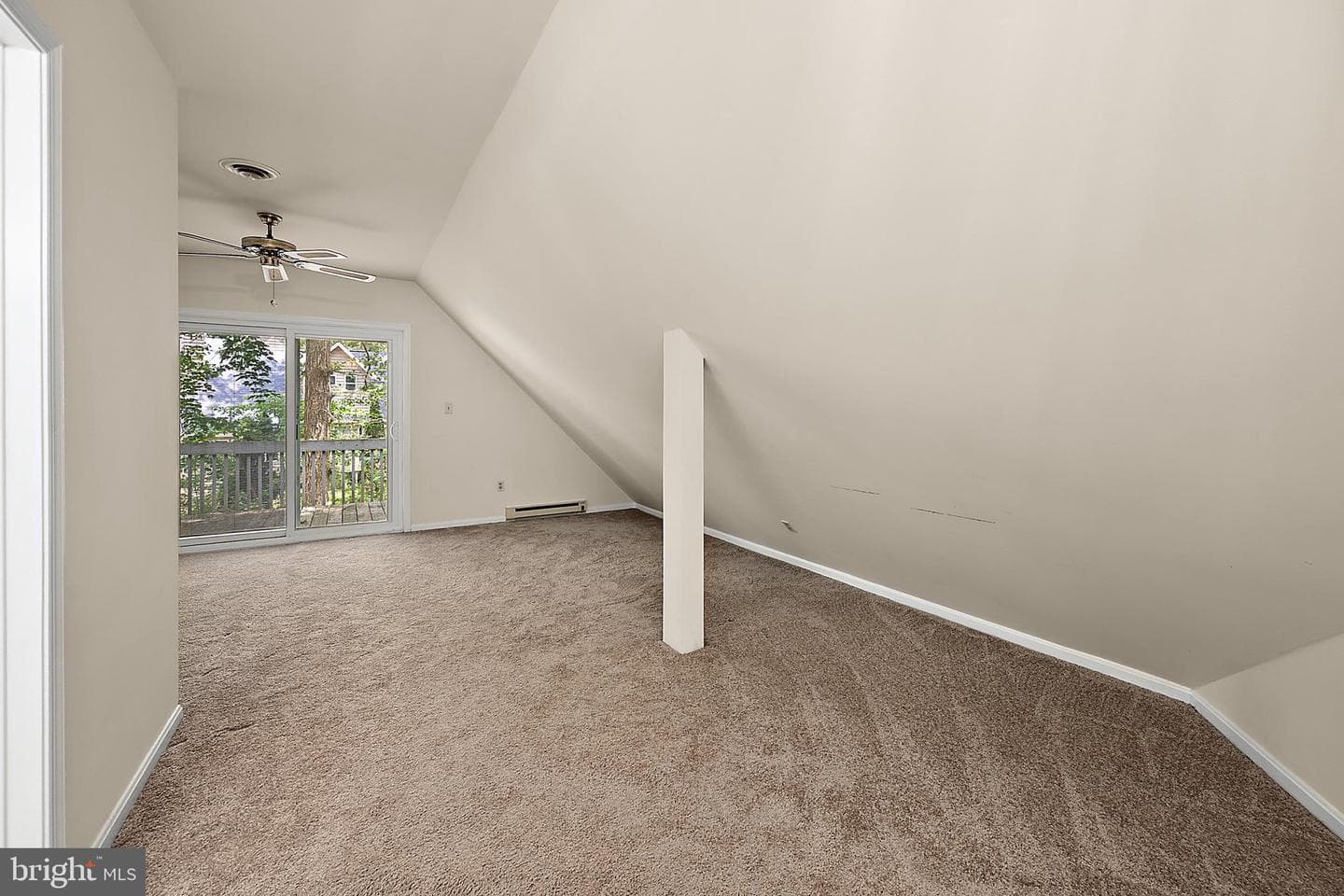 7 Royal Oaks Drive photo 27