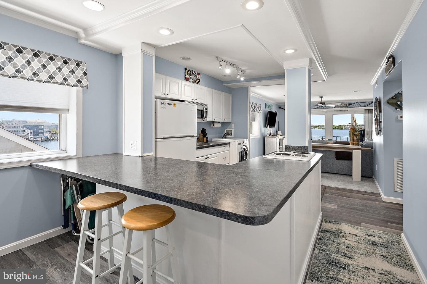 405 Bayshore Drive #304 photo 15