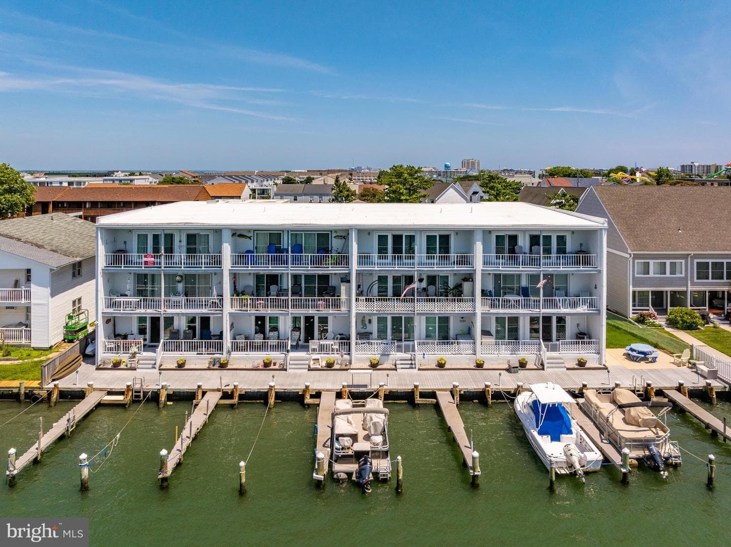 405 Bayshore Drive #304 photo 4