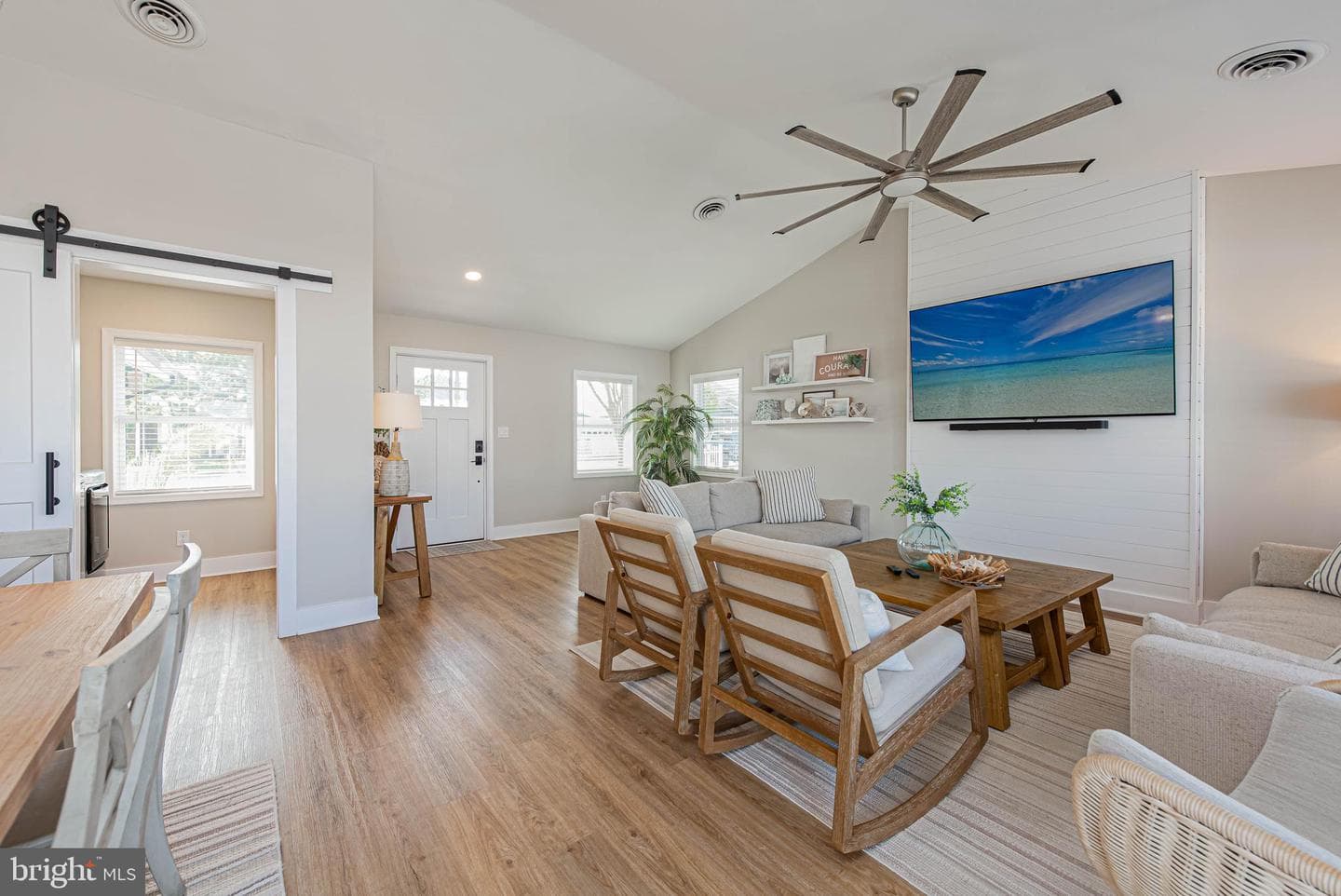 10612 Pine Needle Road photo 8