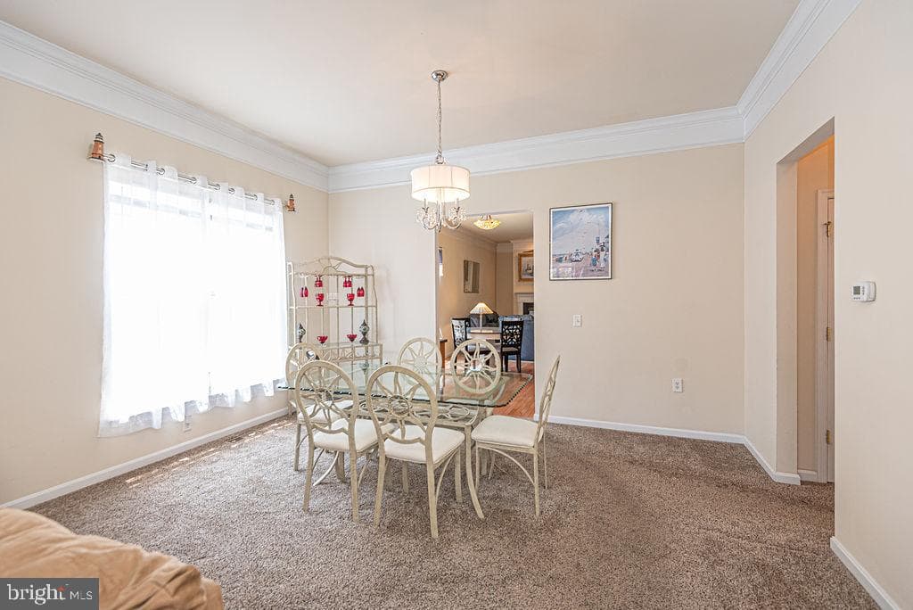 6 Easton Avenue photo 7