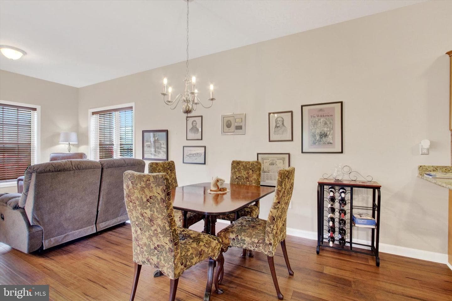 31 Ivy Lane photo 13