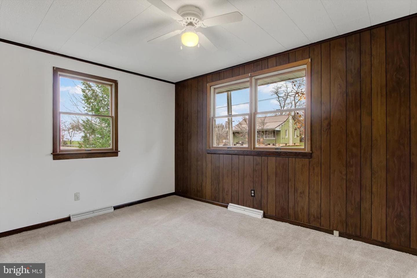 13 N Pine Street photo 16