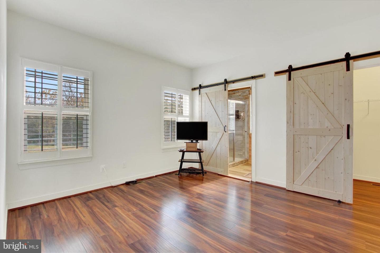64 Cooper Lane photo 33