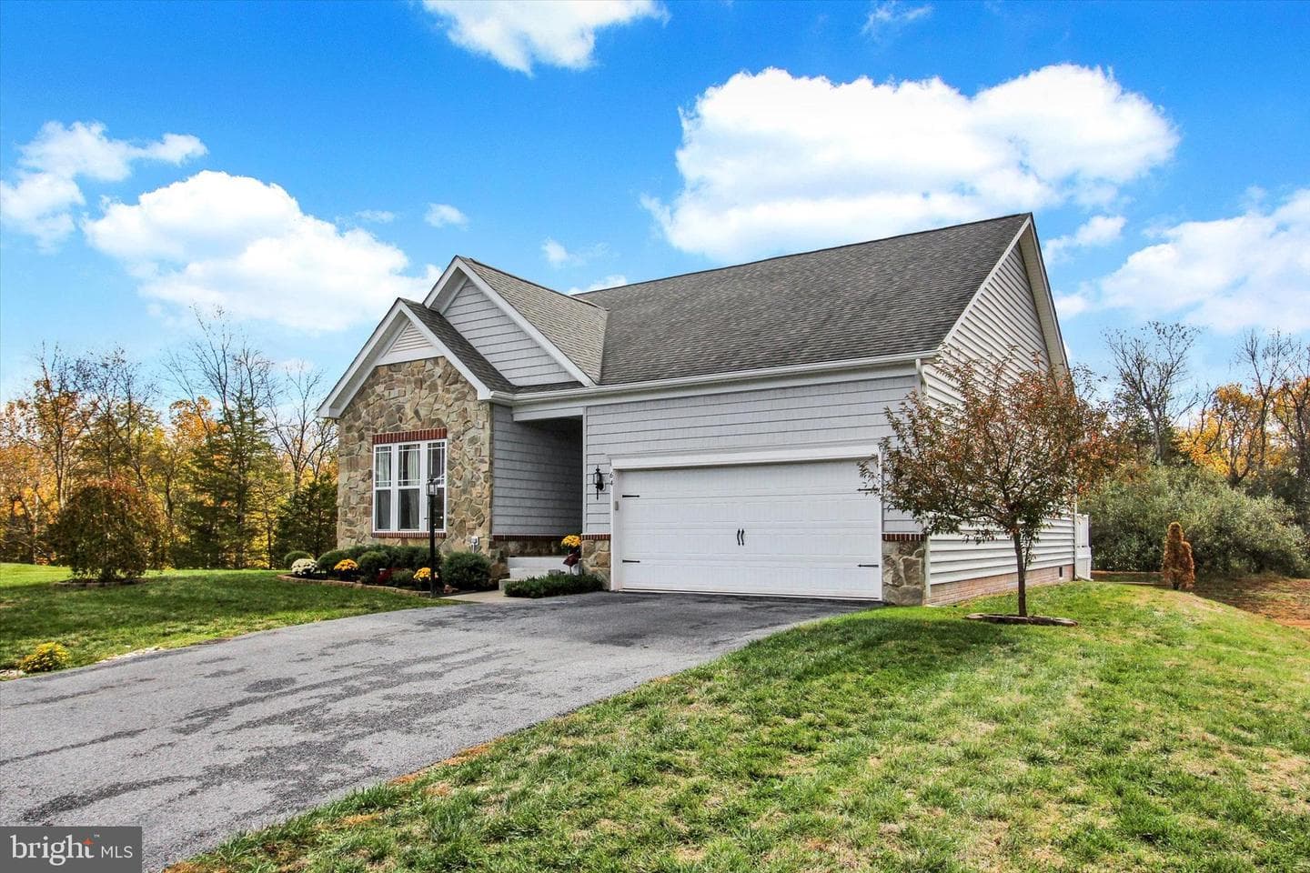 64 Cooper Lane photo 4