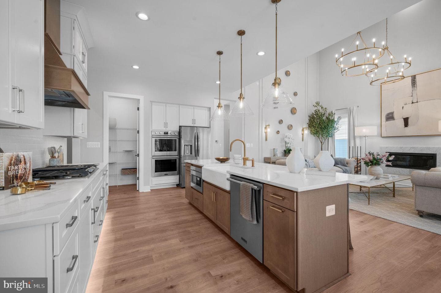 Tbb New Vista Way photo 19