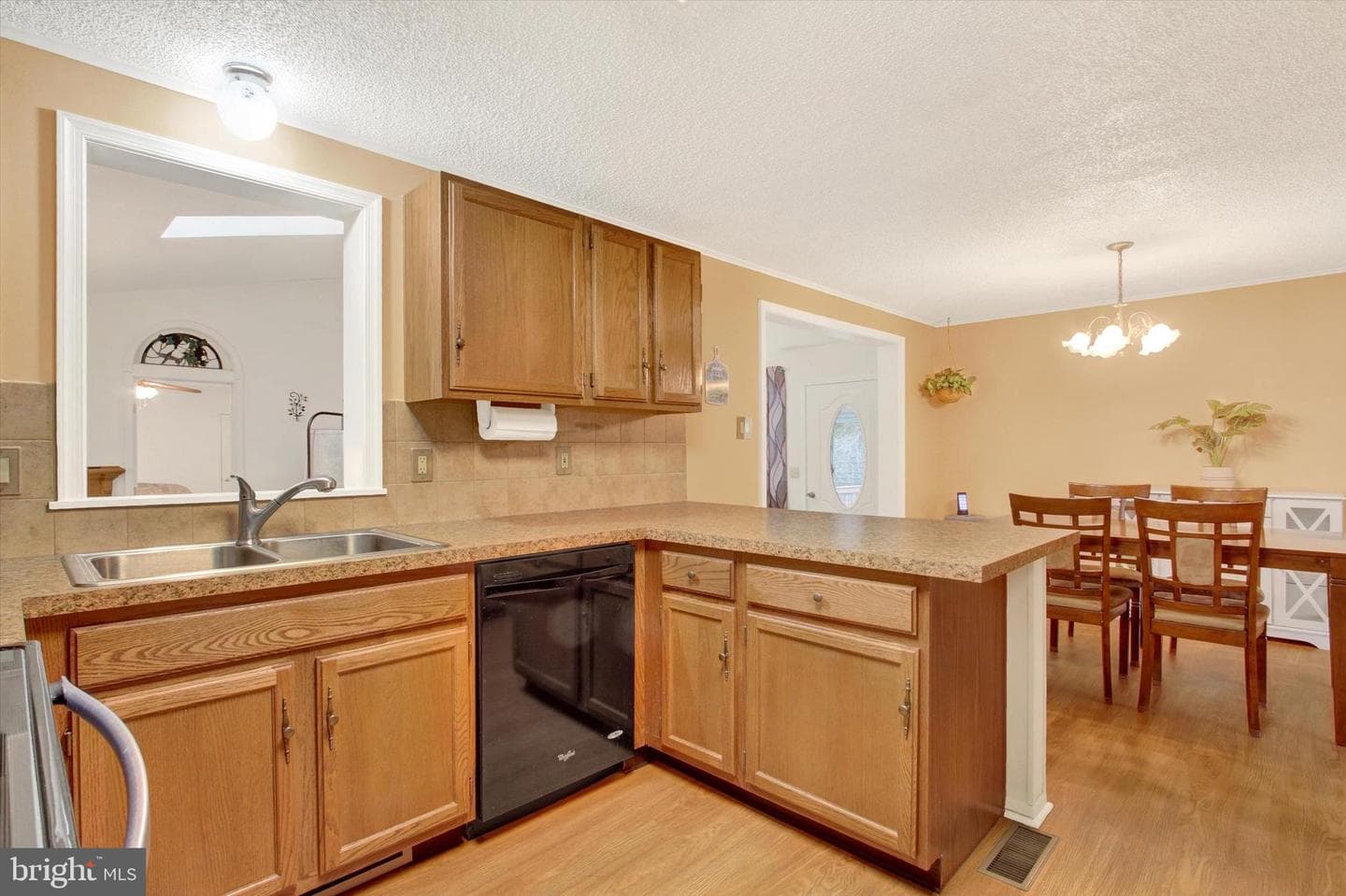 27 Mccandless Drive photo 9