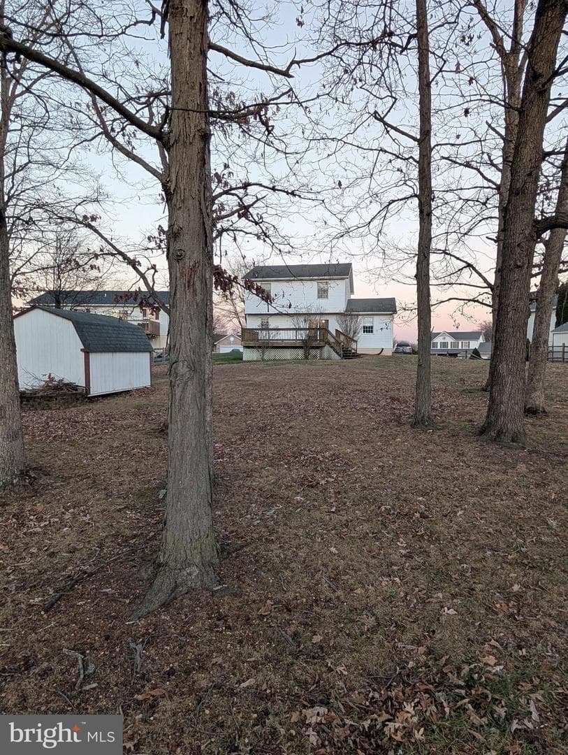 15 Yorktowne Court photo 37