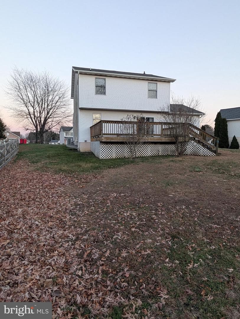 15 Yorktowne Court photo 45