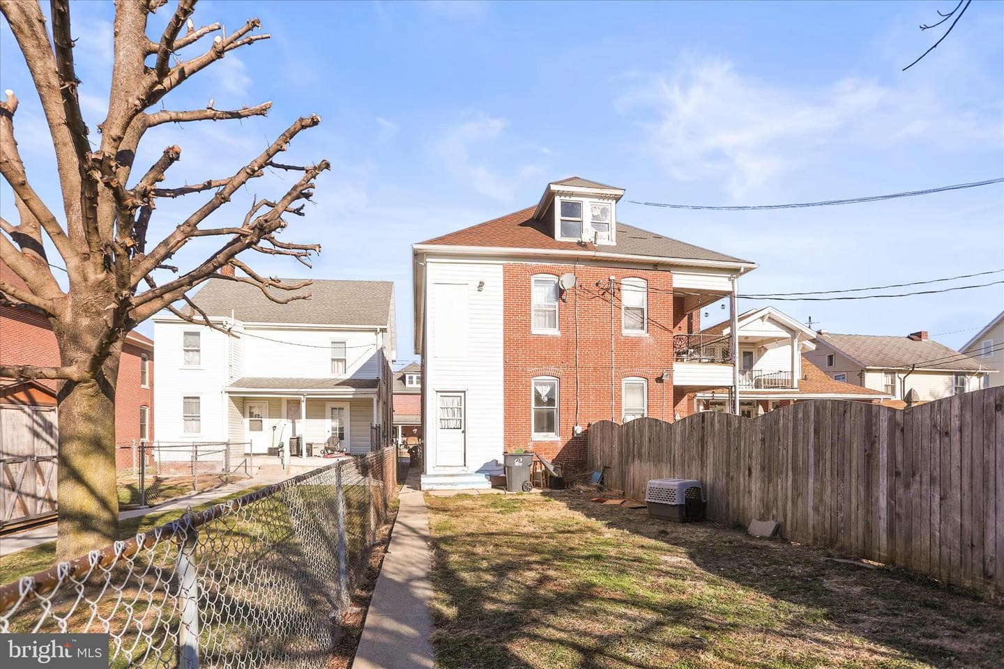 338 3rd Street photo 25