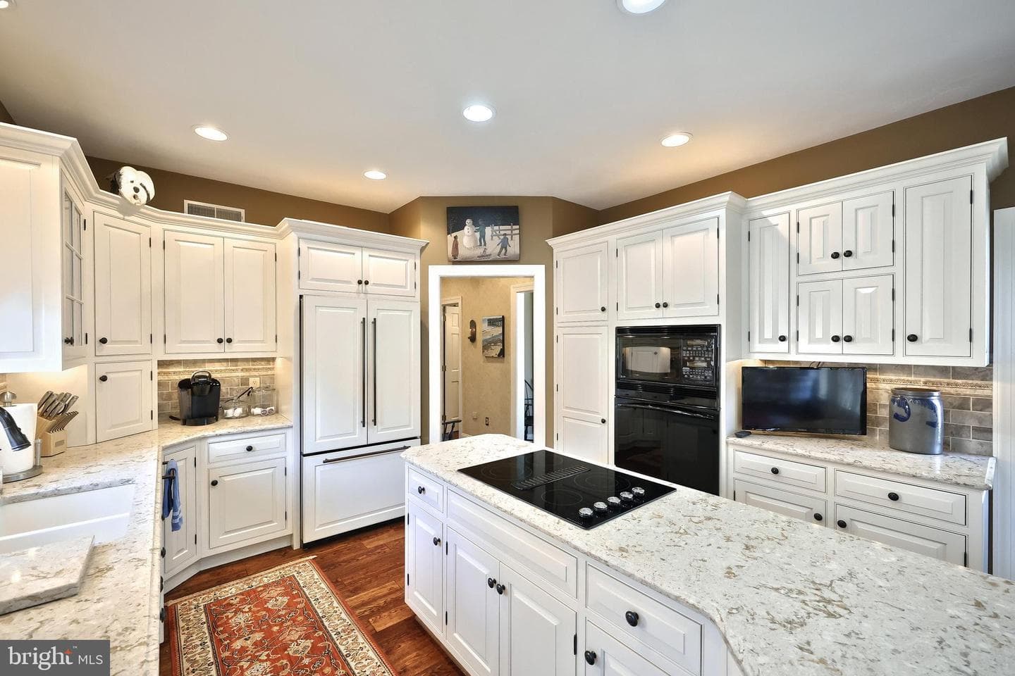 245 Orchard Drive photo 12