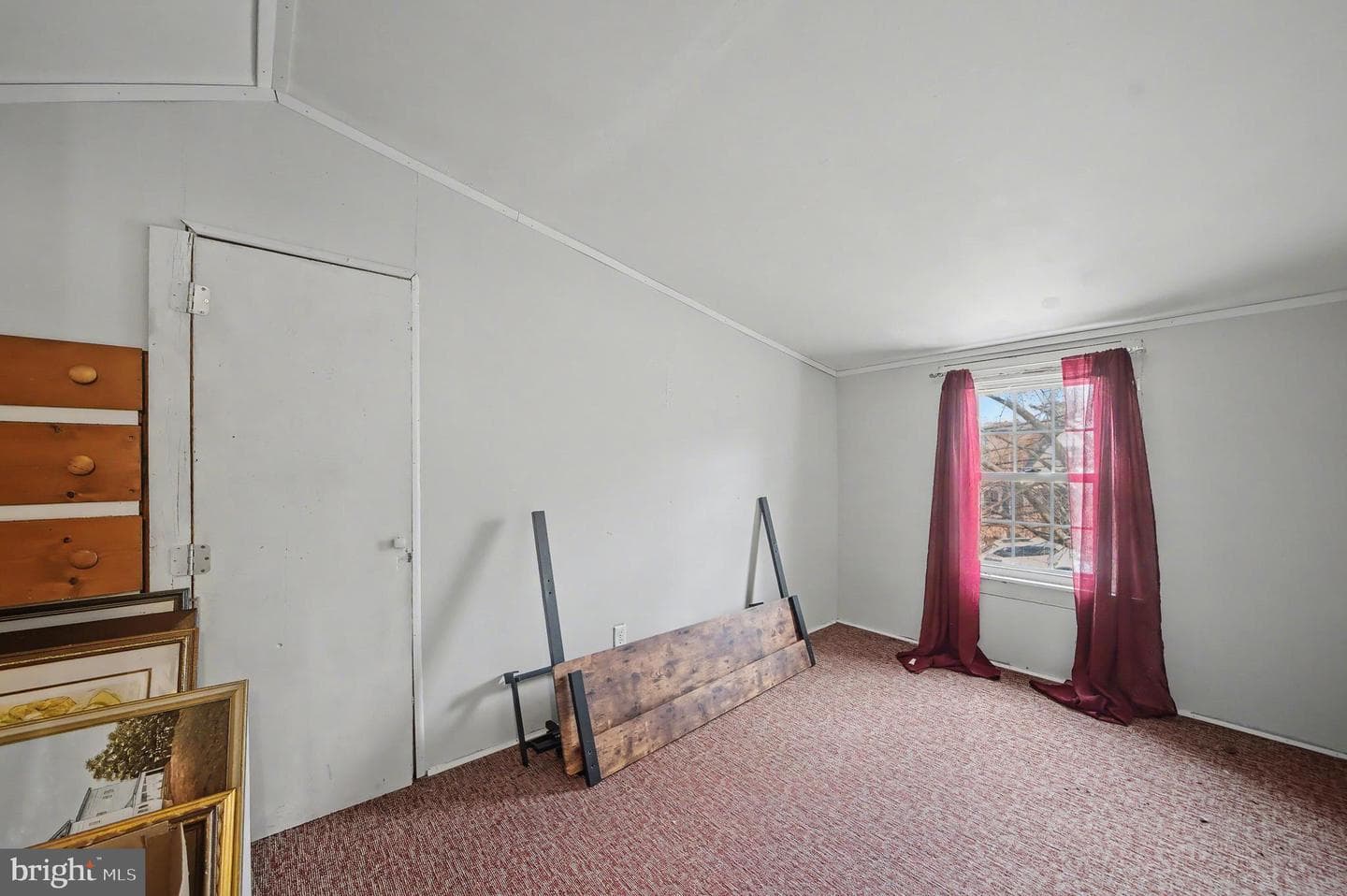 533 Hillcrest Place photo 25