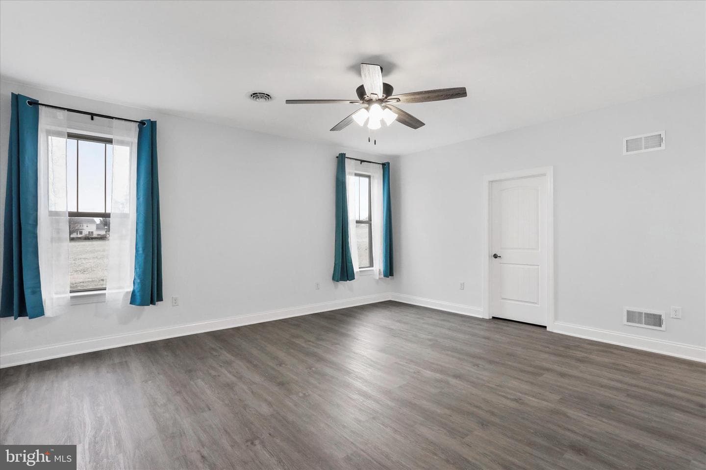 41 Smith Circle photo 15