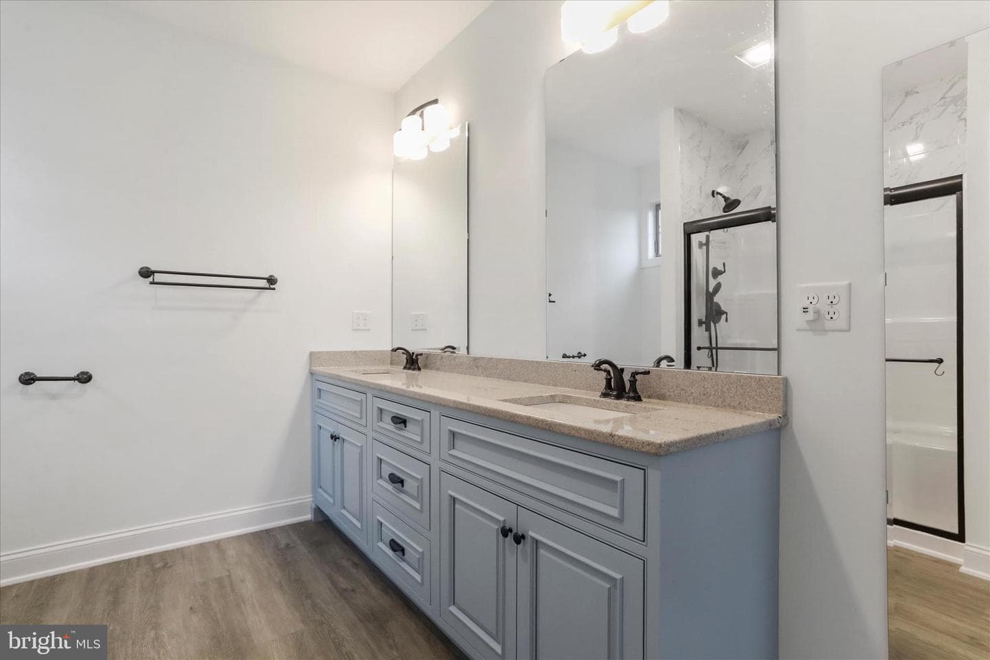 41 Smith Circle photo 20