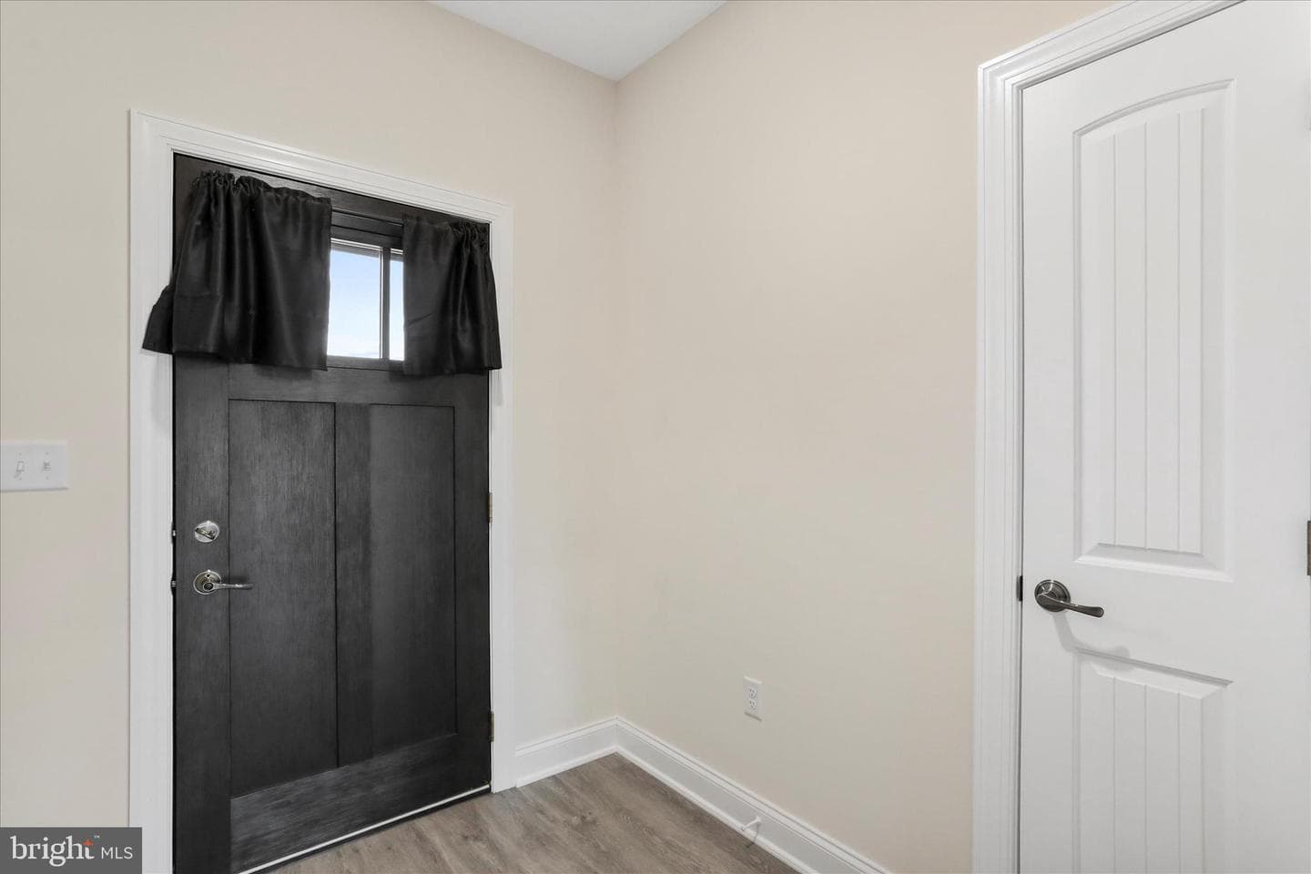 41 Smith Circle photo 5